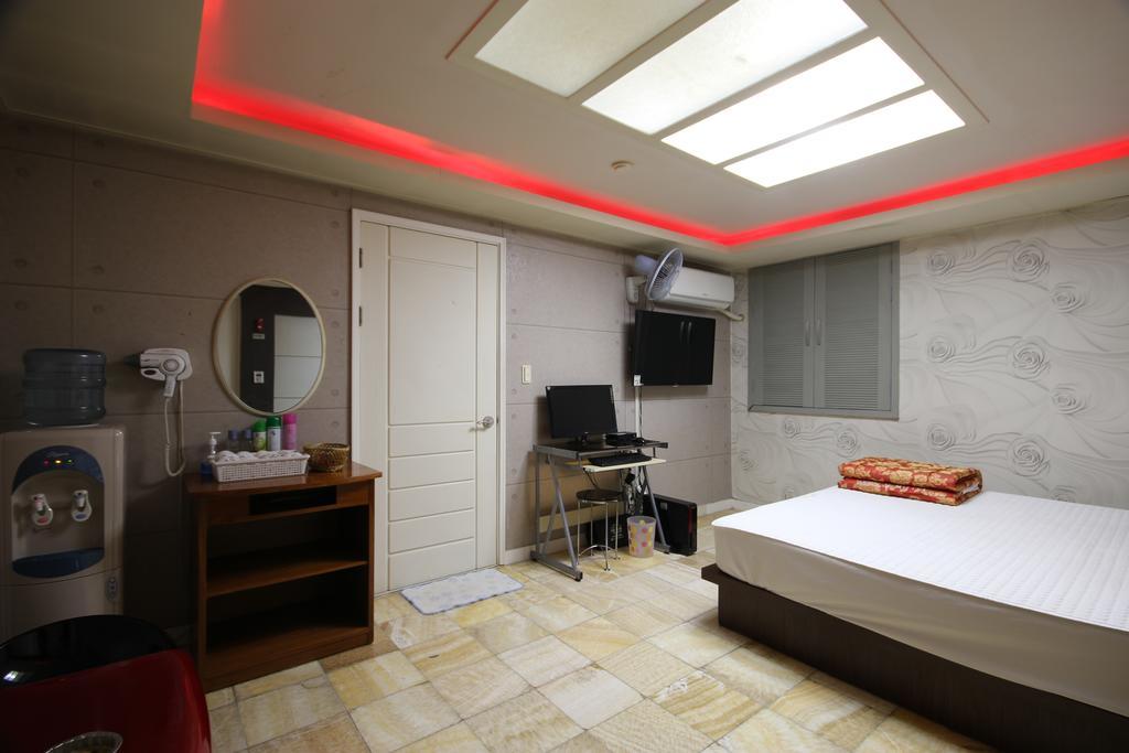 Hotel Bridge Busan Quarto foto